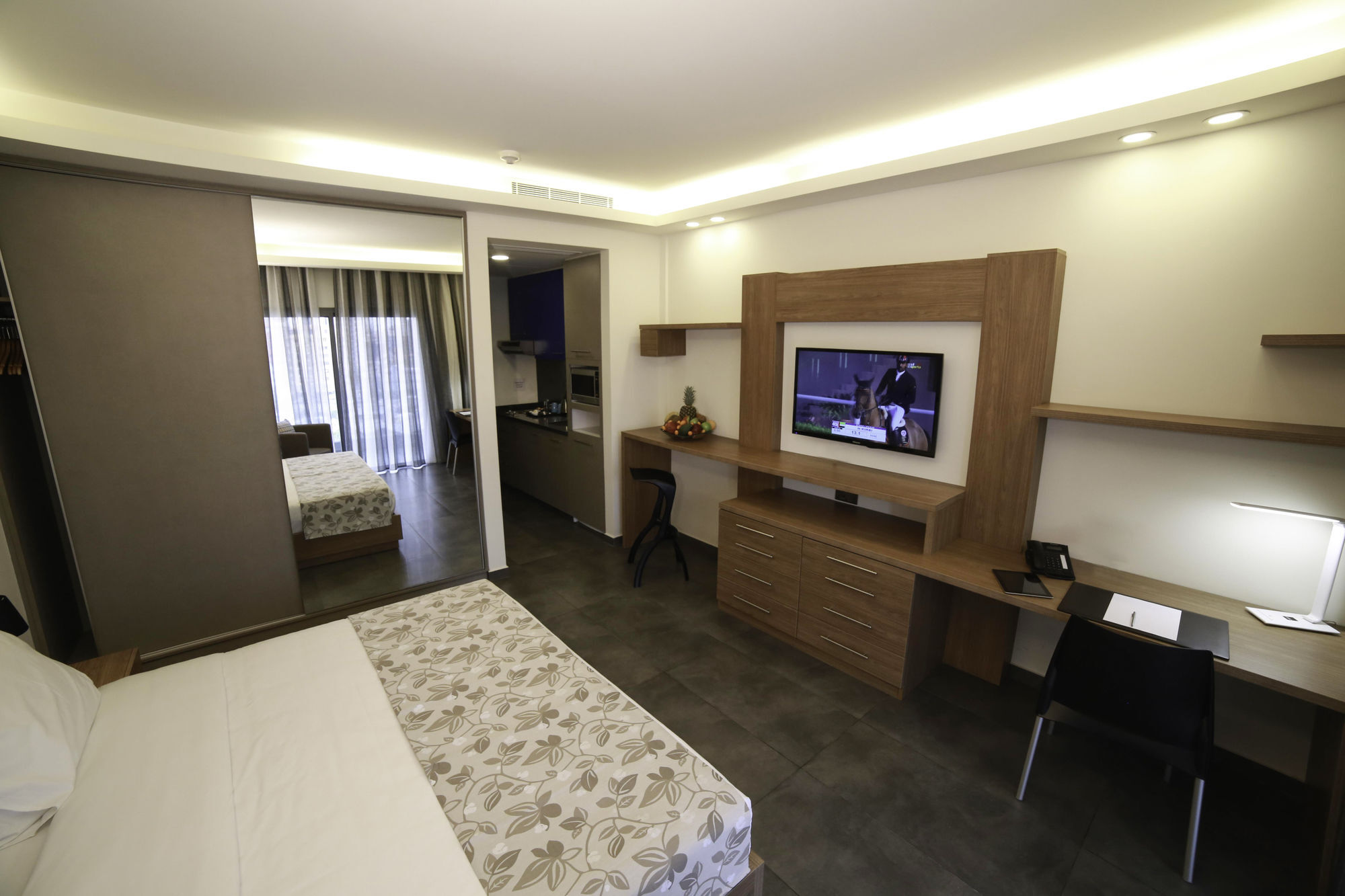 Urban Central Suites - ベイルート エクステリア 写真